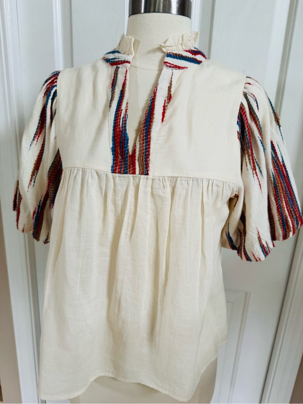 THML Cream with Red, Blue, and Tan Woven Design Fringe Short Sleeve Top Boho XS